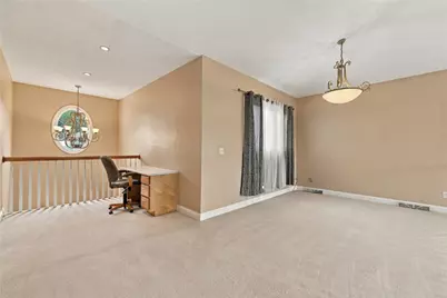 101 Chateau Dr, Center Township, PA 15001 - Photo 25