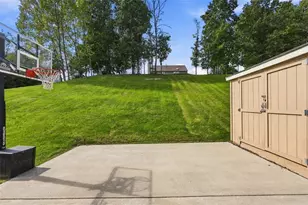 1101 Fairfield Ln, North Fayette, PA 15057 - Photo 33