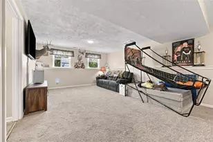 1101 Fairfield Ln, North Fayette, PA 15057 - Photo 27