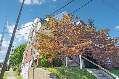 998 Greenfield Avenue, Pittsburgh, PA 15217 - Photo 3
