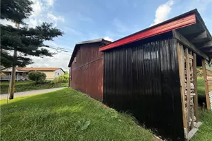 686 Stone House Rd, Marion Township, PA 16214 - Photo 15