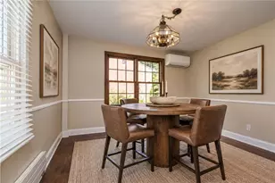 345 Pinehaven Dr, Bethel Park, PA 15102 - Photo 9