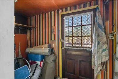 2018 Collingwood St, Pittsburgh, PA 15218 - Photo 11