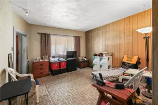 2018 Collingwood St, Pittsburgh, PA 15218 - Photo 5