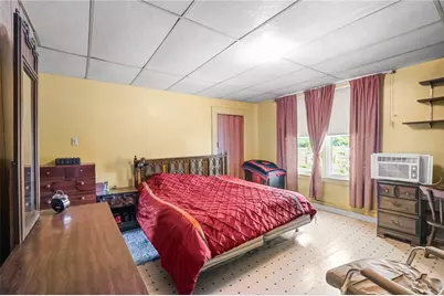 2018 Collingwood St, Pittsburgh, PA 15218 - Photo 17