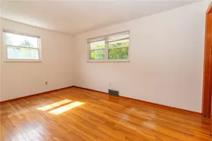 121 Black Hills Rd, Pittsburgh, PA 15239 - Photo 11