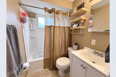 385 Bost Dr, West Mifflin, PA 15122 - Photo 5