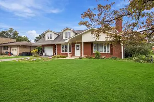 712 William Dr, Level Green, PA 15085 - Photo 3