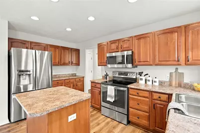 4202 Remington Dr, South Park, PA 15129 - Photo 17