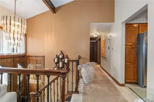 109 Brookmeade Dr, Ross Twp, PA 15237 - Photo 3