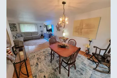 1548 Berryman Ave, South Park, PA 15129 - Photo 9
