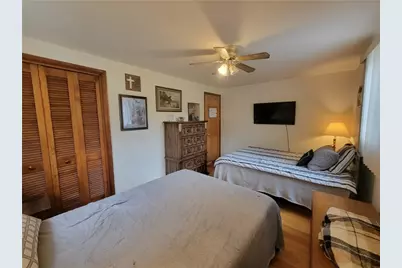 1548 Berryman Ave, South Park, PA 15129 - Photo 21