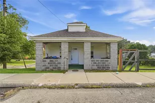 500 Wylie Ave, Clairton, PA 15025 - Photo 1