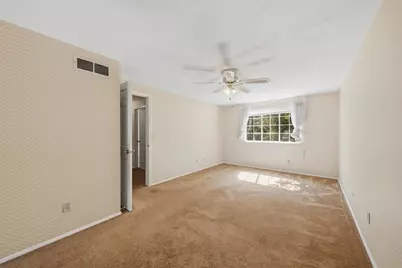 8458 Coventry Dr, Pittsburgh, PA 15101 - Photo 17