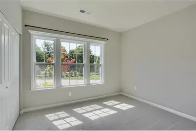 107 Deana Dr, Robinson Twp, PA 15136 - Photo 5