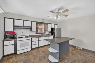 929 Painter Ave, Harrison Township, PA 15065 - Photo 11