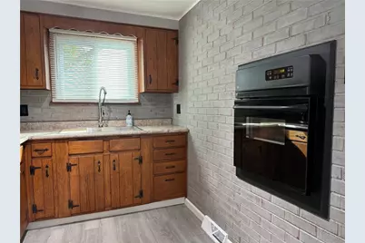 1504 16th Ave, Beaver Falls, PA 15010 - Photo 9