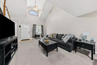 195 Cambria Hill Dr, Tarentum, PA 15084 - Photo 5
