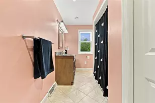 565 Wible Run Rd, Pittsburgh, PA 15209 - Photo 21