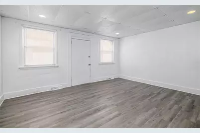 517 3rd Ave #1, Carnegie, PA 15106 - Photo 3