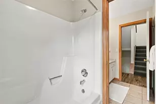2151 Huntington Ct S, Pittsburgh, PA 15090 - Photo 25