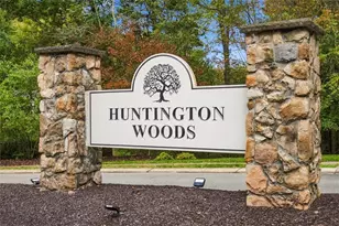 2151 Huntington Ct S, Pittsburgh, PA 15090 - Photo 33