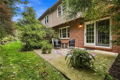 2151 Huntington Court S, Pittsburgh, PA 15090 - Photo 15