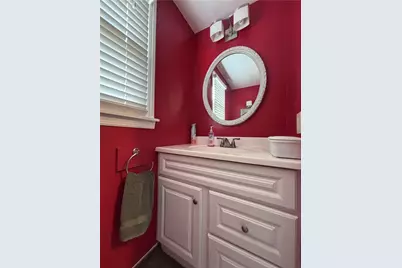 10 Barrington Dr, Pittsburgh, PA 15209 - Photo 17
