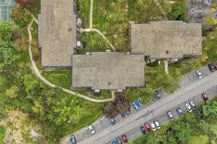 913 Forest Green Dr, Moon/Crescent Twp, PA 15108 - Photo 29