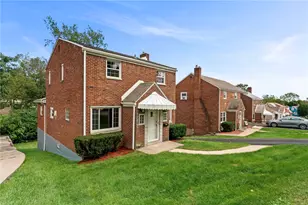 3311 Wallace Dr, Pittsburgh, PA 15227 - Photo 35