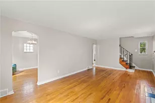 3311 Wallace Dr, Pittsburgh, PA 15227 - Photo 9