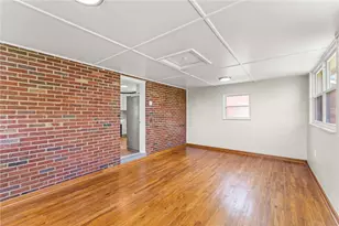 3311 Wallace Dr, Pittsburgh, PA 15227 - Photo 15