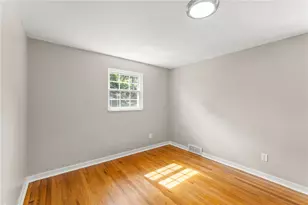 3311 Wallace Dr, Pittsburgh, PA 15227 - Photo 17