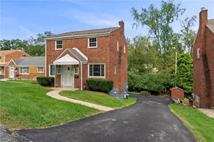 3311 Wallace Dr, Pittsburgh, PA 15227 - Photo 3