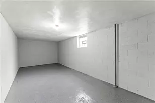 3311 Wallace Dr, Pittsburgh, PA 15227 - Photo 29
