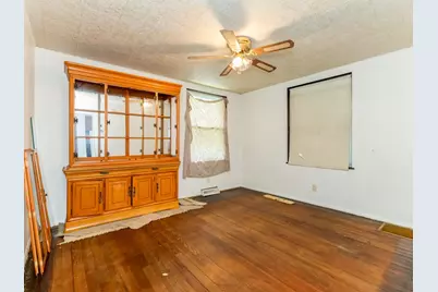 1030 Knoll St, Aliquippa, PA 15001 - Photo 9