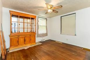 1030 Knoll St, Aliquippa, PA 15001 - Photo 9