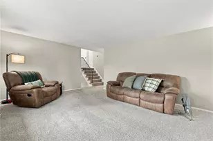 537 Fieldstone Dr, Monroeville, PA 15146 - Photo 13