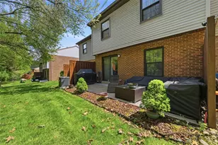 642 Woodcrest Dr, Robinson Twp, PA 15205 - Photo 39