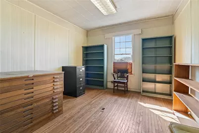 27 S College Street, Washington, PA 15301 - Photo 21