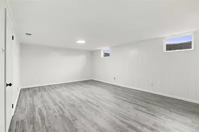 102 Peasant Village Ln, Rostraver, PA 15012 - Photo 35