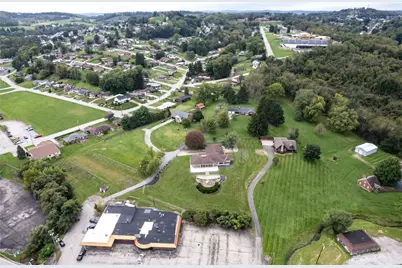102 Peasant Village Ln, Rostraver, PA 15012 - Photo 47