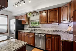 322 E Bruceton Rd, Pittsburgh, PA 15236 - Photo 11