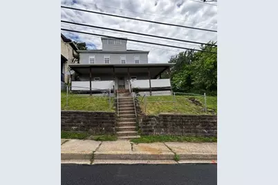 507 Gaskill Ave, Jeannette, PA 15644 - Photo 1
