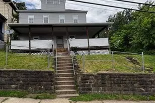 507 Gaskill Ave, Jeannette, PA 15644 - Photo 1