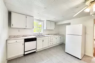 507 Gaskill Ave, Jeannette, PA 15644 - Photo 5