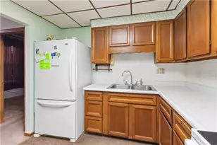 20 Magee Ave, Jeannette, PA 15644 - Photo 7