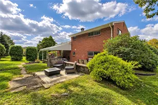 113 Slate Run Rd, Hempfield Township, PA 15601 - Photo 5