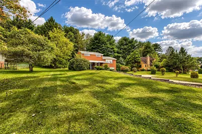 113 Slate Run Road, Hempfield Township, PA 15601 - Photo 3