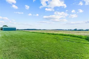 3205 Eastbrook Volant Rd, Hickory Township, PA 16156 - Photo 25